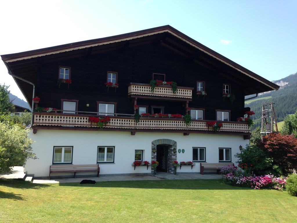Bed and Breakfast Pfindlhof Леоганг Экстерьер фото