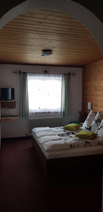 Bed and Breakfast Pfindlhof Леоганг Экстерьер фото